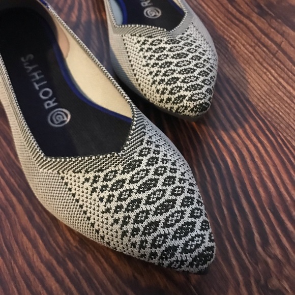 rothys pistachio python